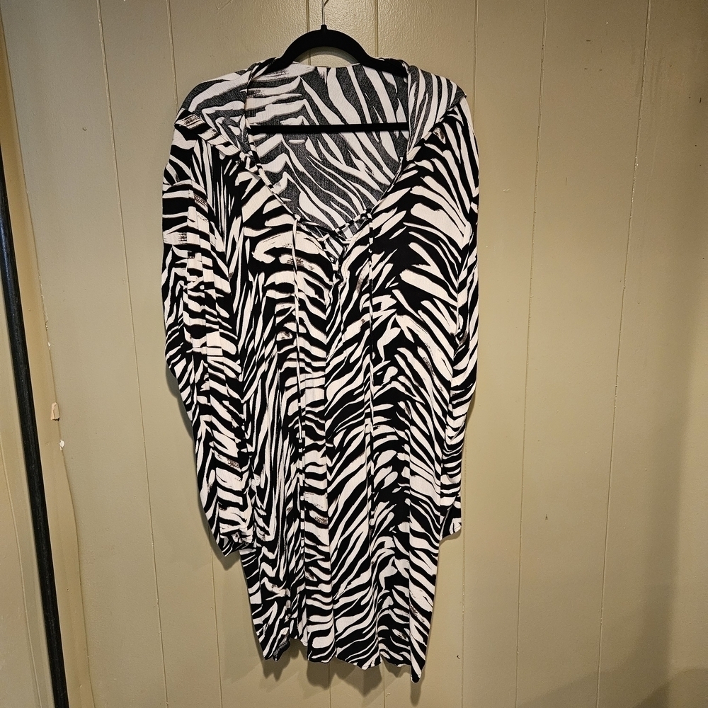 Zebra Print Swimsuit Cover-Up with Hood, Women’s Size 3X, Beach Summer Pool